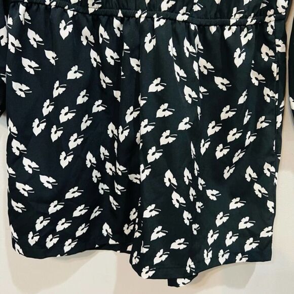 Ranna Gill Anthropologie Long Sleeve Printed Madine Romper Size small - Picture 7 of 13